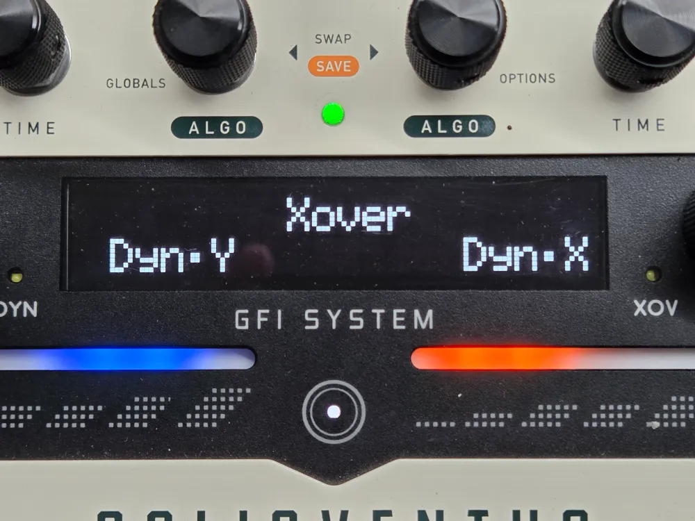The Crossover/Dynamics selection screen: Xover at the top, Dyn.Y on the left, Dyn.X on the right